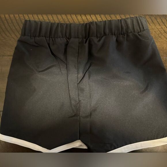 2 Piece Girls Tank & Shorts Set - NWT - Picture 4 of 5